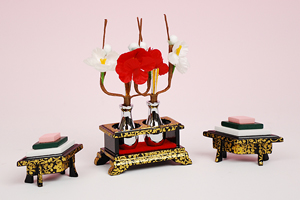 ���R���@������